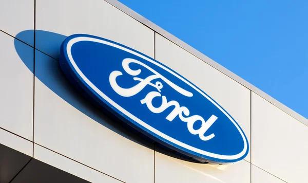 Discover Affordable Financing at a ford dealer wisconsin